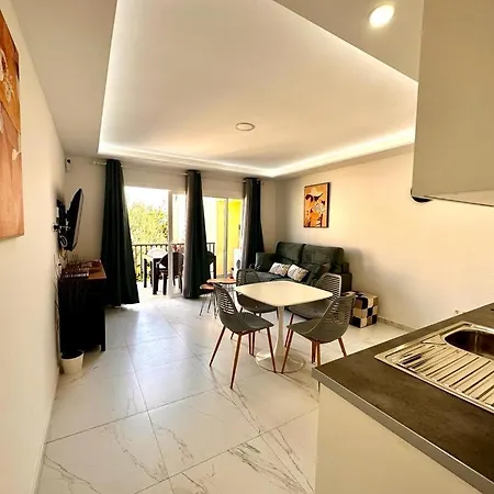 Precioso Y Nuevo De 1 En Mareverde Apartment